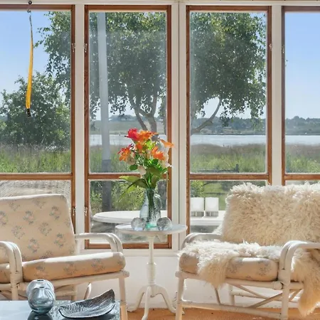 In With House Sea View Ferienhaus
